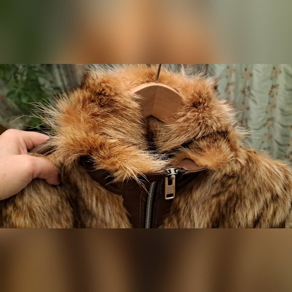 Genuine Leather & Fur Jacket. Custom-made in Canada. - Picture 5 of 14